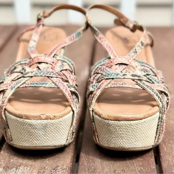 Lucky Brand wedge sandals - Picture 4 of 6
